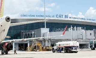 Dân mạng 'dậy sóng' vì lời phân trần của vị khách bỏ về khi xuống sân bay Cát Bi