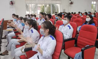 Hơn 2.000 giảng viên, sinh viên Hải Phòng tình nguyện tham gia chống Covid-19