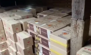 Hải quan nổ súng bắt giữ lô thuốc lá lậu lớn nhất từ trước đến nay