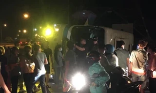 Tai nạn giao thông nghiêm trọng 1 người chết, 15 người bị thương