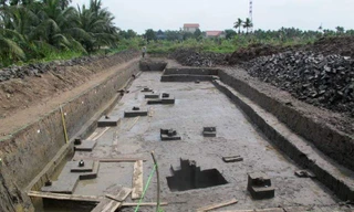 Thêm 37 cọc gỗ phát lộ được nhận định liên quan đến trận Bạch Đằng