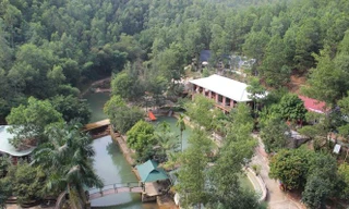 Các công trình vi phạm được tháo dỡ. Ảnh: H.D.