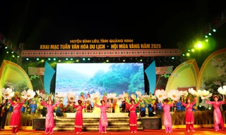 Quảng Ninh: Khai mạc Tuần Văn hóa - Du lịch và Hội Mùa vàng 