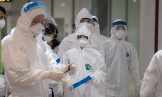 Quảng Ninh cách ly 2 trường hợp liên quan bệnh nhân 416