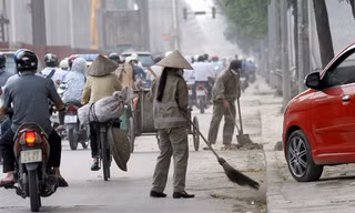 Cần đẩy mạnh xã hội hóa dịch vụ công ích để tiết kiệm ngân sách. Ảnh: Minh Tuấn.