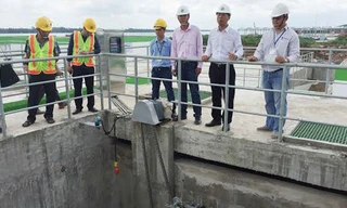 Từ 1/7/2016 sẽ thanh tra toàn diện vấn đề bảo vệ môi trường của nhà máy giấy Lee & Man. Ảnh: internet.