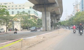 Dẹp “trắng” bãi đỗ xe trái phép tại tuyến đường sắt đô thị