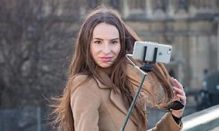 Ngành mỹ phẩm hốt bạc nhờ selfie