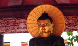 Quảng Bình cung đón Phật ngọc lớn nhất thế giới