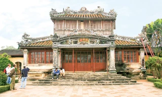 Thái Bình Lâu, nơi vua đọc sách. Ảnh: Lưu Ly.