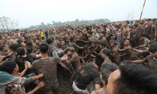 Bộ VHTTDL yêu cầu thay đổi cách tổ chức, không để phết Hiền Quan tiếp tục vỡ trận​. Ảnh: Mạnh Thắng.