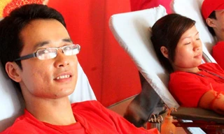 Nhiều gương sáng quên mình vì cộng đồng