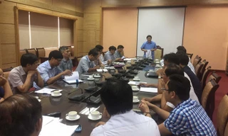 Bộ Y tế tổ chức họp khẩn với các đơn vị trực thuộc.