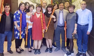 Cán bộ, công nhân viên NXB Hội Nhà văn vừa vui mừng gặp gỡ đầu năm mới đã vội buồn vì tạm ngưng hoạt động.