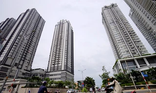 Doanh nghiệp đua nhau xây dựng căn hộ officetel bất chấp rủi ro về mặt pháp lý và nguy cơ phá vỡ quy hoạch. Ảnh: Hiếu Công.