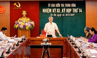 Cấm xuất cảnh, phong tỏa tài khoản đảng viên có dấu hiệu tham nhũng