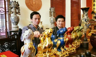 Tượng chó thủ công, chế tác tinh xảo của một Cty gốm tại Bát Tràng.