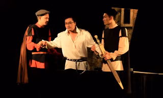 Hamlet Việt sẽ chinh phục khán giả Singapore. Ảnh: Toan Toan.