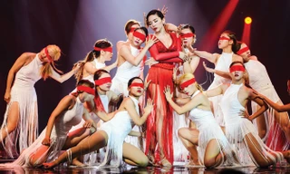 Tóc Tiên gặt hái nhiều thành công hơn tại quê hương.