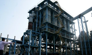 Dự án Gang thép Thái Nguyên giờ chỉ còn là đống sắt vụn. Ảnh: Hữu Việt.