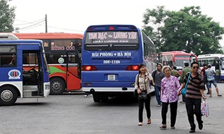 Bến xe Tam Bạc vẫn hoạt động đón trả khách bình thường cho tới thời điểm đóng bến vào 15/6. Ảnh: Duy Lê.