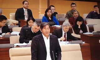 Bộ trưởng Bùi Quang Vinh tại phiên họp ngày 11/3. Ảnh: H. Phúc.