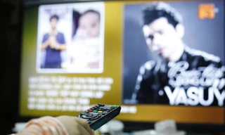 Thu phí tác quyền âm nhạc qua tivi tại khách sạn lại trở nên nóng. Ảnh: Nhật Minh.