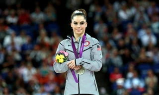 Bê bối tình dục chấn động thể thao Mỹ