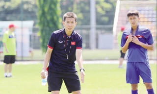 HLV Hoàng Anh Tuấn nhận được sự ủng hộ của bầu Hiển cho vị trí. thuyền trưởng ĐTQG Ảnh: VSI.