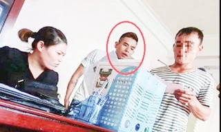 Trong văn phòng Cty Phan Anh còn có cả thanh niên xăm trổ luôn can thiệp mỗi khi người lao động thắc mắc khiếu nại.