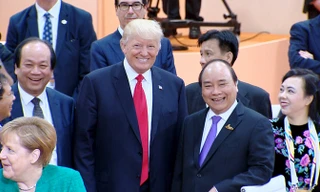 Thủ tướng Nguyễn Xuân Phúc gặp Tổng thống Mỹ Donald Trump.