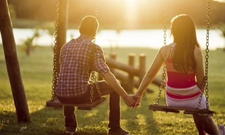 Để giữ gìn hạnh phúc gia đình, bạn trẻ cần thấu hiểu, tôn trọng và biết hy sinh.