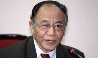 GS Hoàng Chí Bảo.