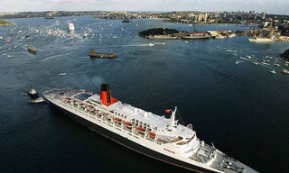 Khách sạn nổi ở Dubai.