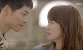 Xem Hậu duệ mặt trời, nhớ Nàng Dae Jang Geum
