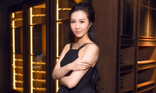 Á Hậu Ðặng Thùy Trang có cuộc sống khép kín sau 8 năm dự thi Hoa Hậu. Ảnh: Dạ Miêu.