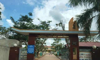 Kỷ luật hiệu trưởng dùng “tiểu xảo” để lạm thu