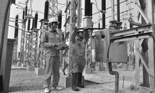 EVN cho biết, từ nay đến 2020 lưới điện truyền tải và phân phối được đầu tư và ứng dụng nhiều công nghệ hiện đại.