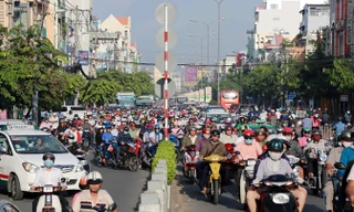 TPHCM sẽ triển khai nhiều biện pháp mạnh để kéo giảm tình trạng ùn tắc giao thông. Ảnh: Huy Thịnh. 