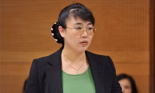 Bà Nguyễn Thị Nguyệt Hường 