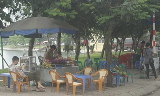 Lộn xộn đường quanh hồ