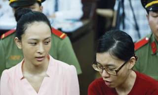 Hoa hậu Phương Nga và Thùy Dung. Ảnh: Tân Châu.