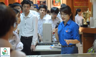 Đoàn trường ĐH Bách khoa Hà Nội phối hợp các nhà tuyển dụng tổ chức hội thảo định hướng nghề nghiệp và tạo cơ hội việc làm cho sinh viên.