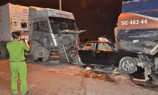 Xe container bị xem là “hung thần” khi lưu thông trên đường. Ảnh: Ngô Bình.