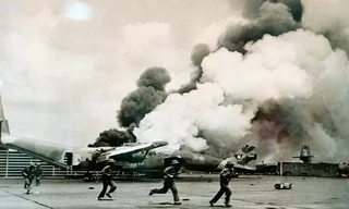 Quân đoàn 3 tấn công sân bay Tân Sơn Nhất ngày 30/4/1975.