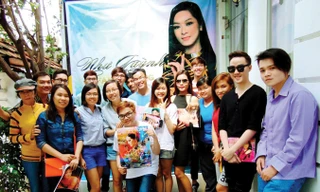 Một buổi gặp gỡ của những người hâm mộ Như Quỳnh.