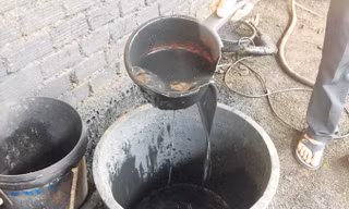 Nhuộm cà phê bằng bột pin con Ó