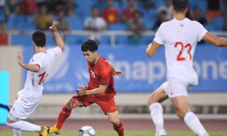 Công Phượng đã có màn trình diễn thuyết phục trong trận đấu tối qua. Ảnh: NHƯ Ý.