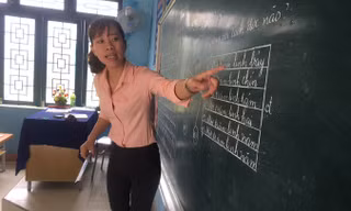 Theo Dự thảo sửa đổi, bổ sung một số điều của Luật Giáo dục Đại học, sẽ bỏ miễn học phí với sinh viên sư phạm trong thời gian tới. Ảnh: Nghiêm Huê.