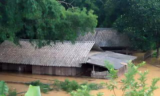 13 người chết, mất tích do mưa lũ